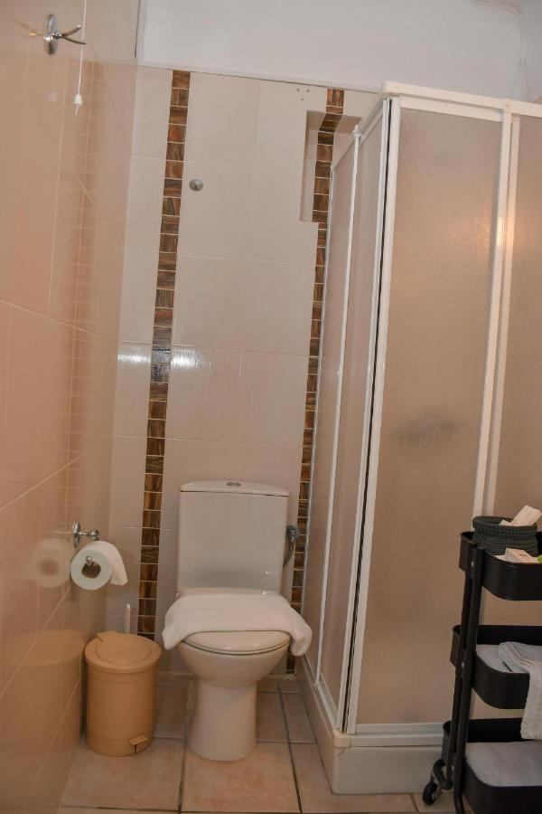 Arcadian & Studios Apartment Xiropigado